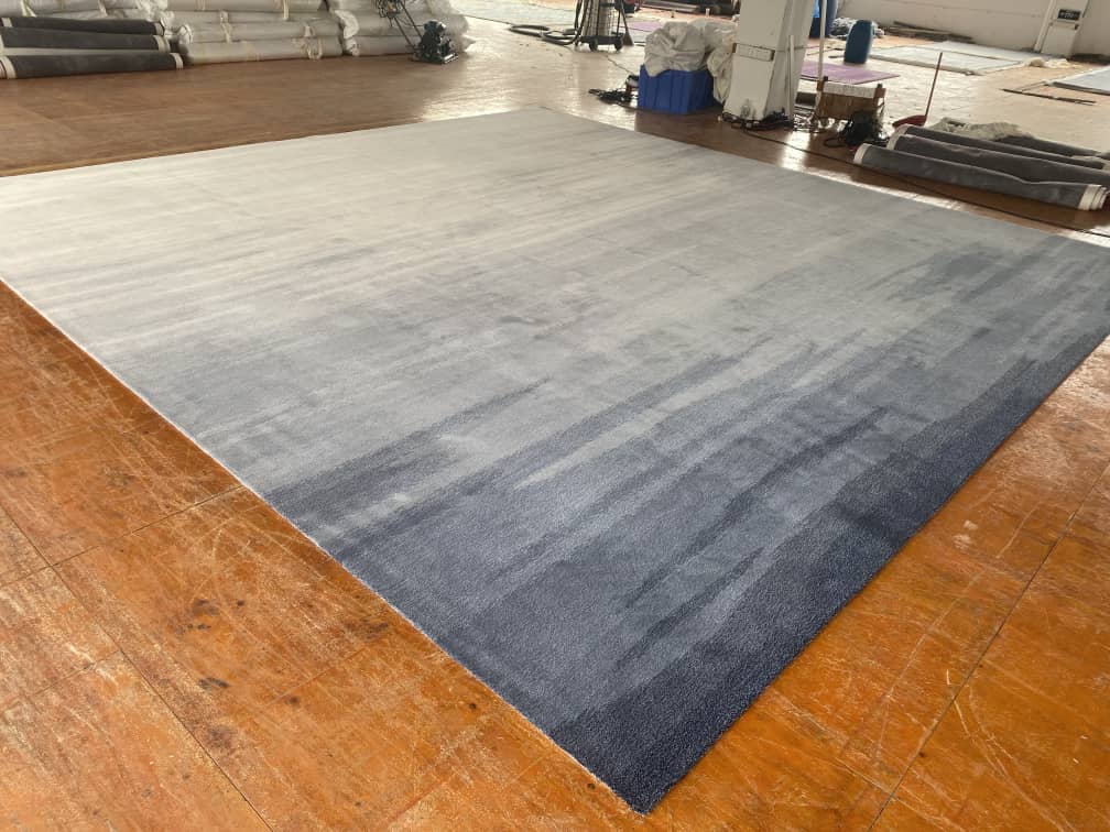 LEONA AREA RUG