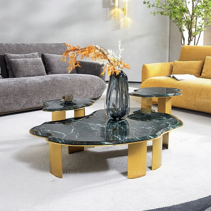 SULTANA COFFEE TABLE