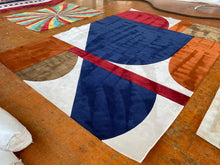 Load image into Gallery viewer, SAFAVIEH AREA RUG