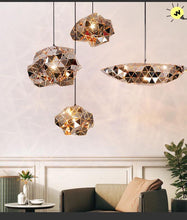 Load image into Gallery viewer, CLOVER PHANTOM PENDANT LIGHT