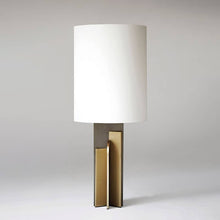 Load image into Gallery viewer, PANSY TABLE LAMP