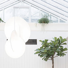 Load image into Gallery viewer, VANYA PENDANT LIGHT