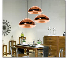 Load image into Gallery viewer, OSCAR LINES PENDANT LIGHT