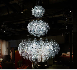 MIA  EUROPEAN ACRYLIC CHANDELIER