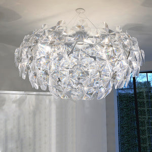 MIA  EUROPEAN ACRYLIC CHANDELIER