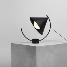 Load image into Gallery viewer, HUDSON METAL DESK LAMP