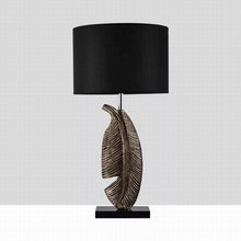 Load image into Gallery viewer, Fender Leaf-like Table Lamp