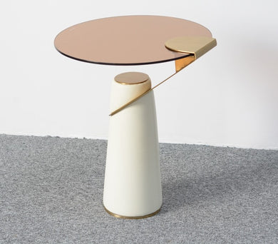 GARSTEAODE SIDE TABLE