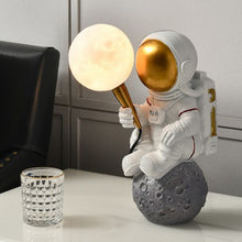 Load image into Gallery viewer, ASTRONAUT DESK LAMP