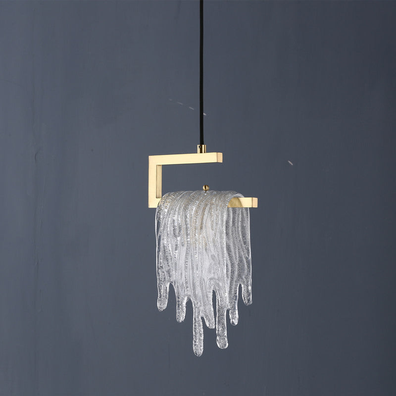 REGAN PENDANT LIGHT