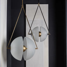 Load image into Gallery viewer, WREN PENDANT LIGHT