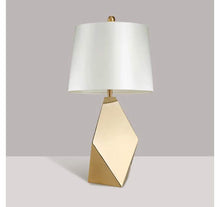 Load image into Gallery viewer, BLUU 22&quot; Gold Met.Table Lamp