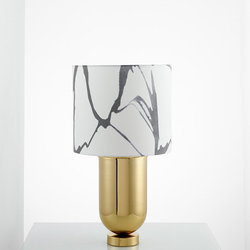 MAYA METAL TABLE LAMP