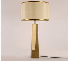 Load image into Gallery viewer, A-YOO METAL TABLE LAMP