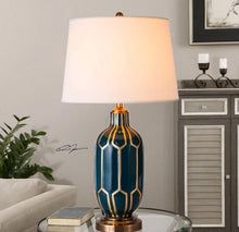 Load image into Gallery viewer, MALIK 23.6&quot; TABLE LAMP