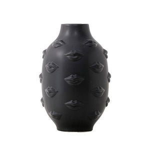 JACE KISS FLOWER VASE