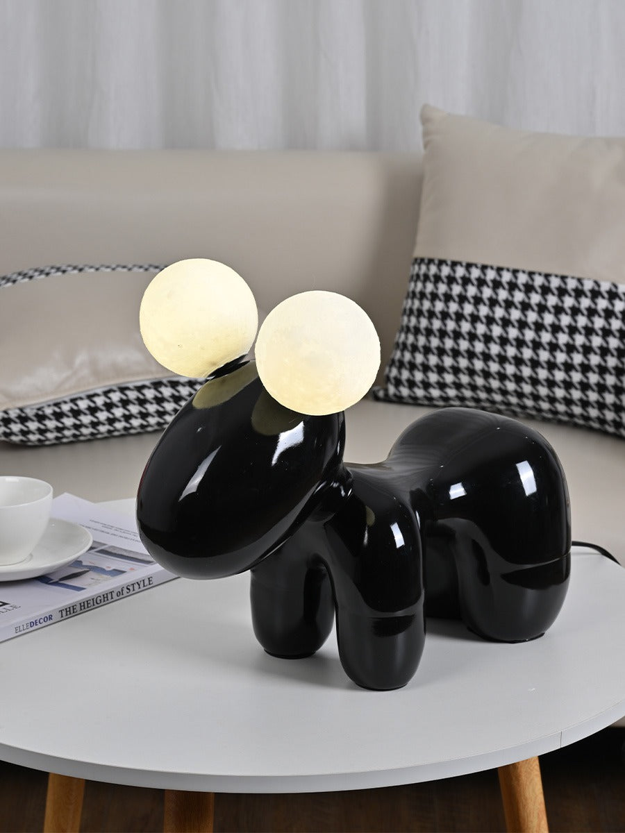 VETRA TABLE LAMP