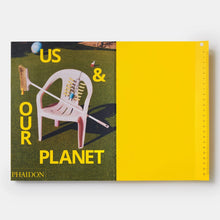 Load image into Gallery viewer, PLANET DECORATIVE BOOK