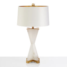 Load image into Gallery viewer, Eir 24.8” Table Lamp